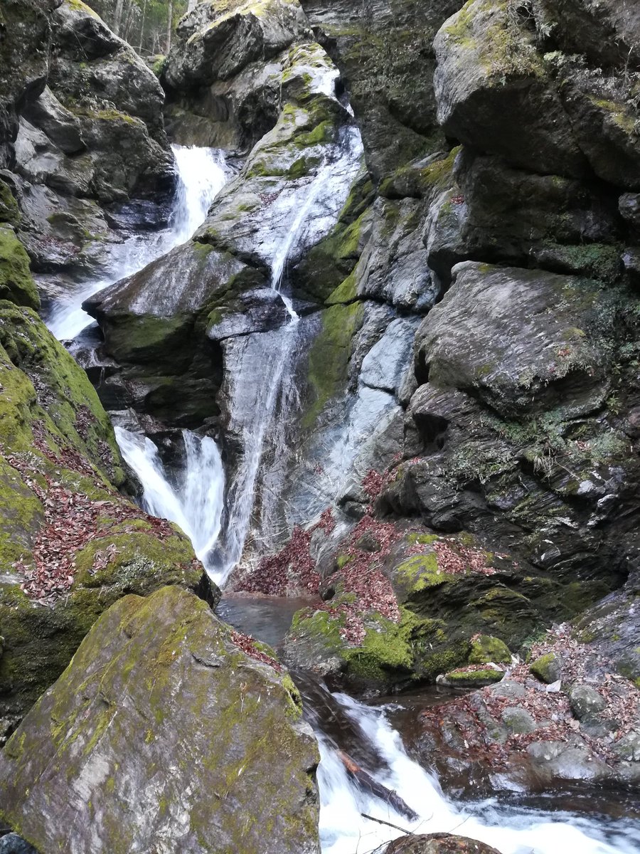 霧石渓谷 霧石渓谷
