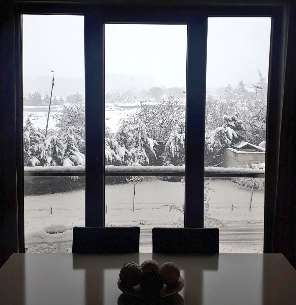 iremgurell's tweet photo. ☻🖤❄ https://t.co/fR25ChVQbU