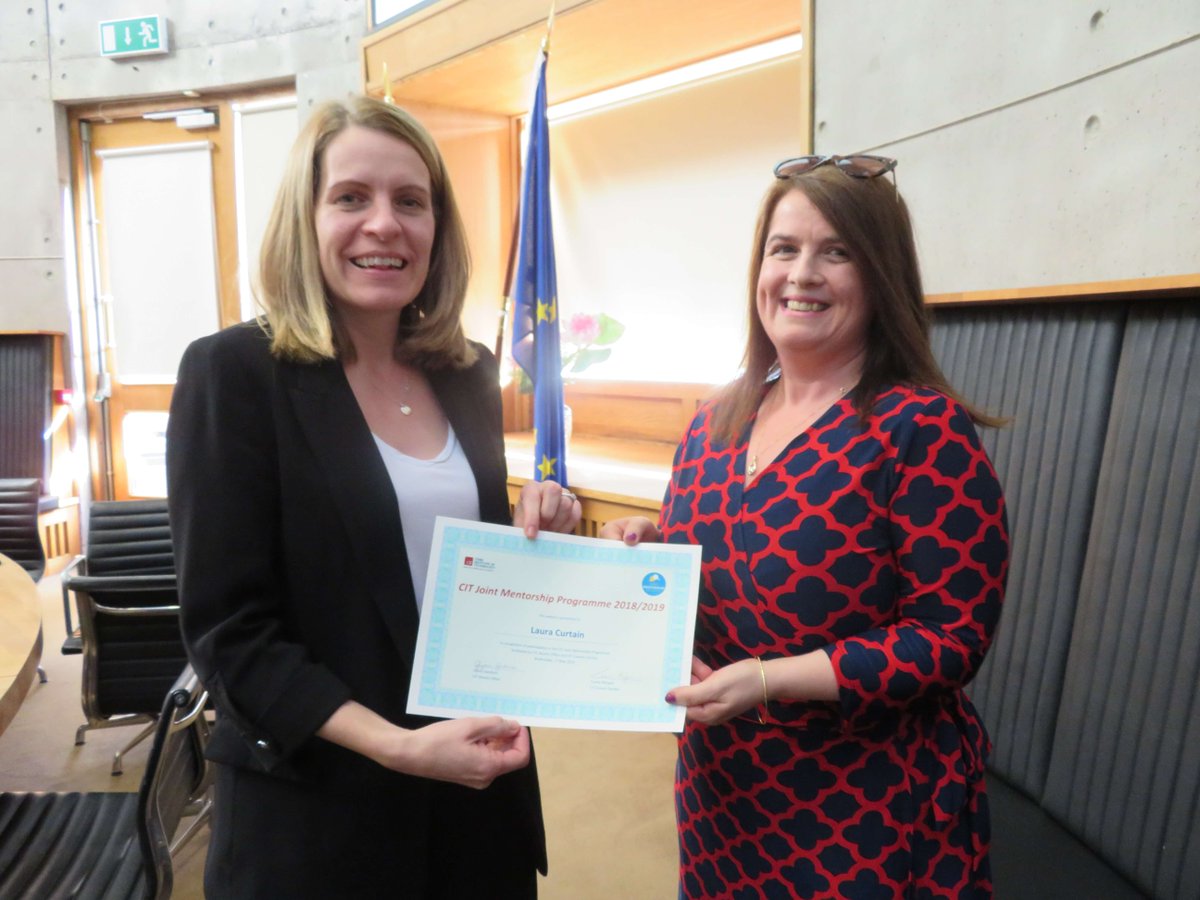 Laura Curtin (Lols) tweet media