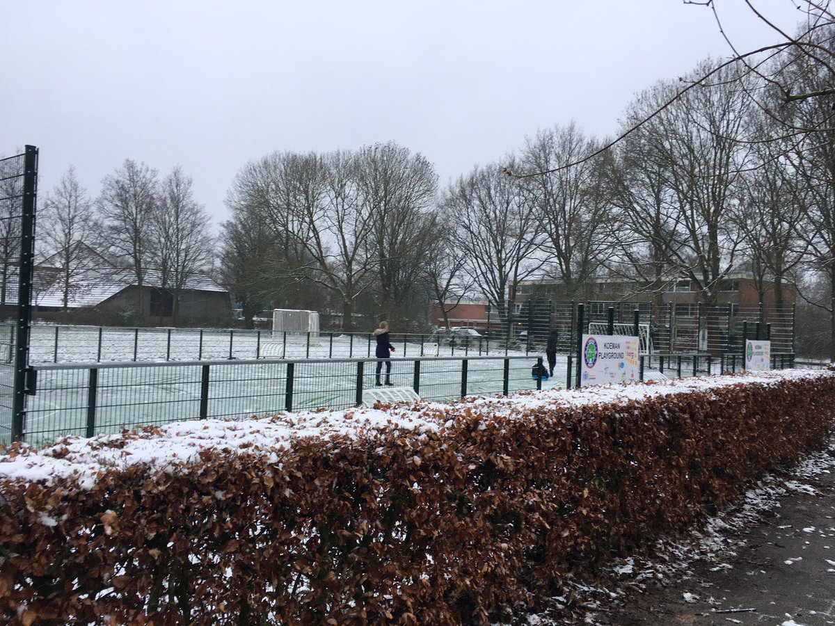 #Winter ❄️ #wonderland ☃️ Binnenkort gaan we weer van start 🌟<a href="/SportSpelHaren/">Sport en Spel Haren</a> 🎉 #sporten #spelen #beweging #sociaal #plezier #ontmoeten #fysiek #mentaal #ontwikkeling #sport #spel #Haren