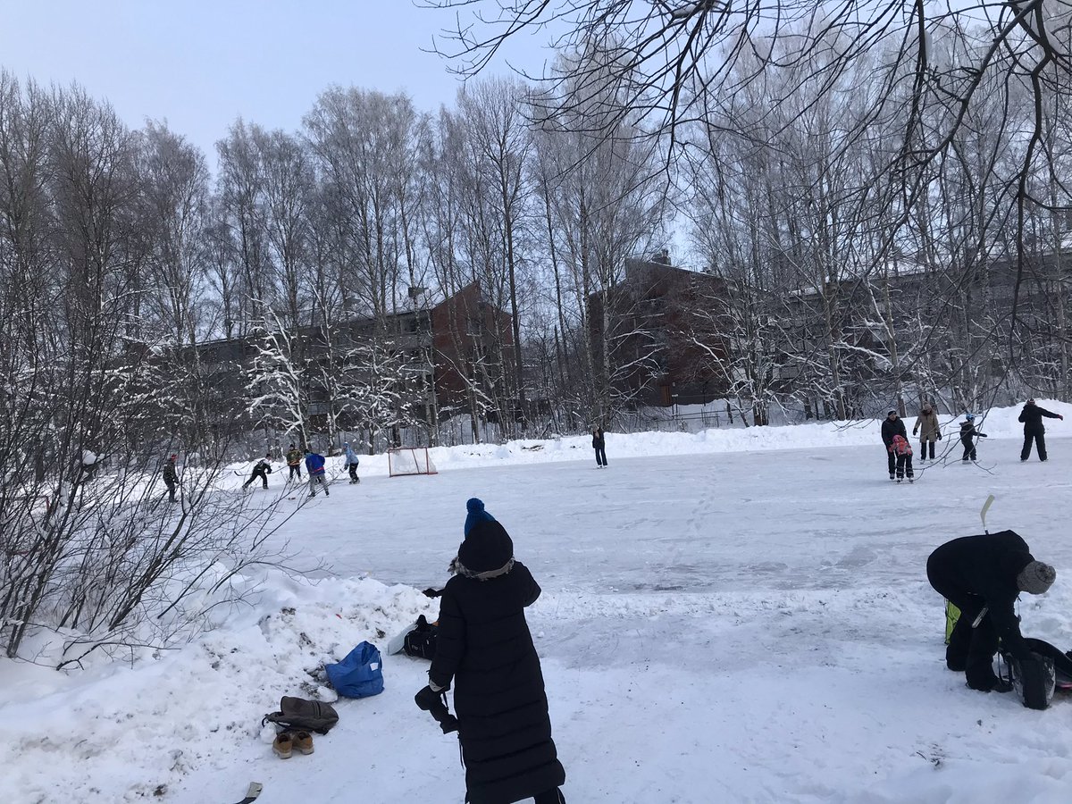 Lionsuh's tweet photo. Kotijäät! #helsinkiliikkuu https://t.co/mKnPd7453M