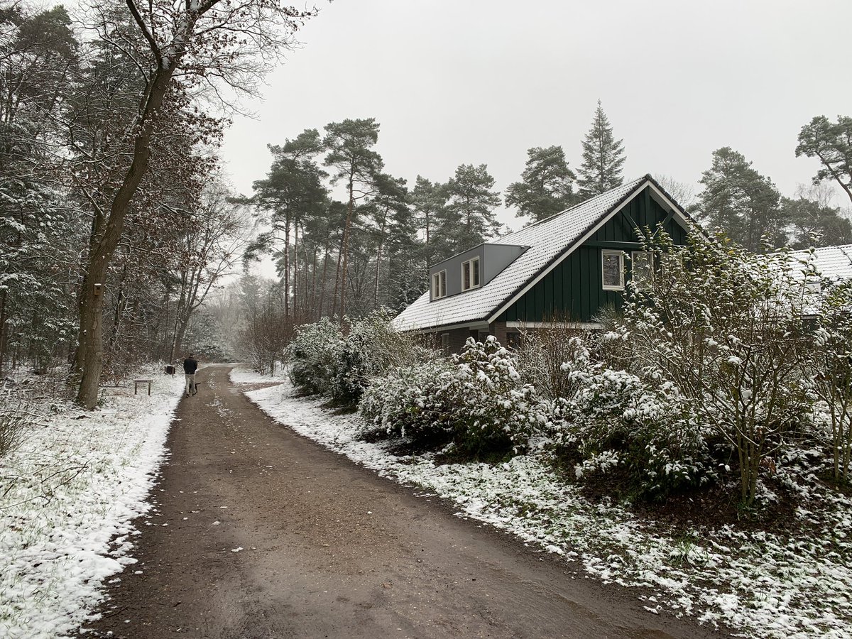 Mooi buiten!
#vakantiehuis #weekendweg #Ommen #Vechtdal #groepskamperen #natuur #sneeuw