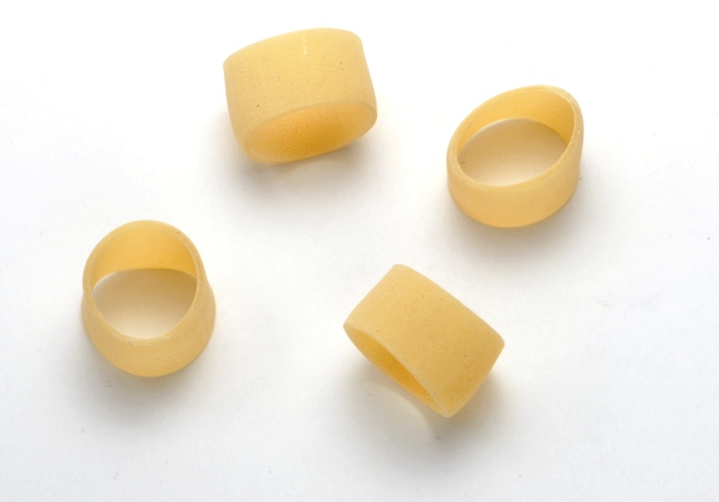 Calamari artigianali Pastai Gragnanesi

La Società Agricola dei  Pastai Gragnanesi è erede della tradizione centenaria dei maestri pastai di Gragnano.

Ti consigliamo di farli allo Scarpiarello: potete trovare la ricetta completa su: 
alimentum.it/products/calam…