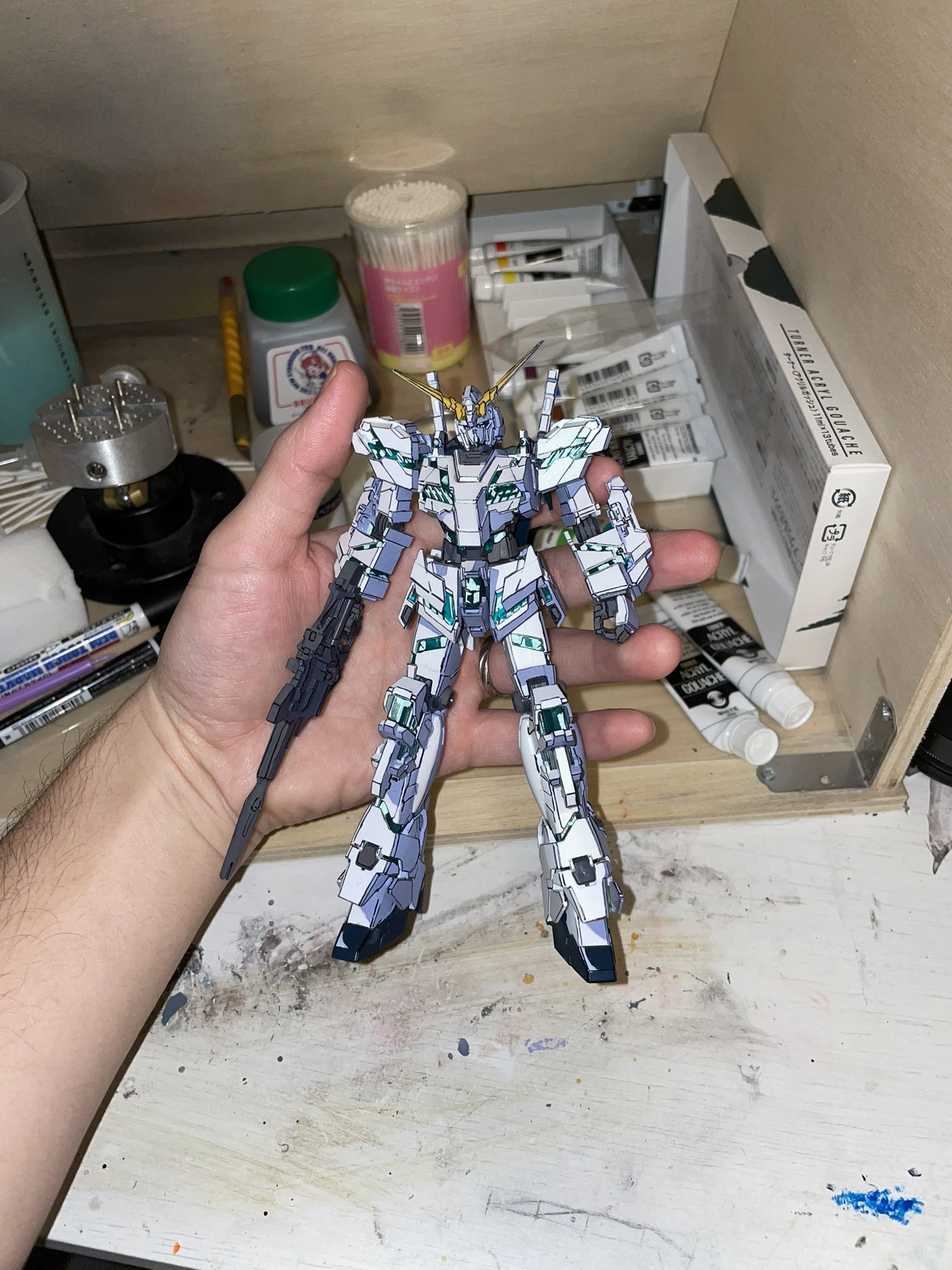 きいだうとか ユニコーンガンダムイラスト風模型 完成です 凄技テクニックの本のおかげなので 皆様も挑戦してみてはいかがでしょうか 初めてあんなにたくさんの人に反応をもらえて嬉しかったです 今後もガンプラ作っていくのでよろしくです