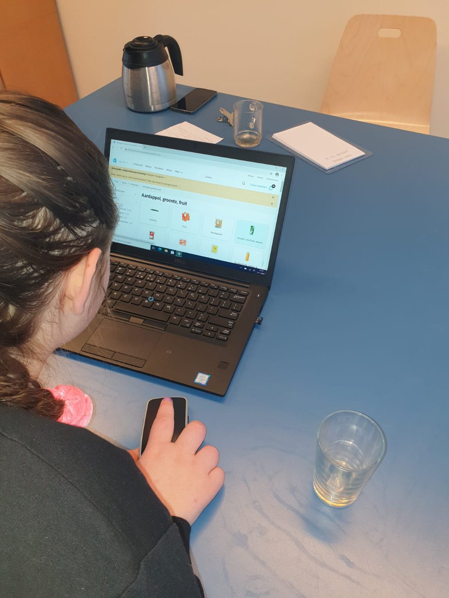 Als fysiek naar de supermarkt gaan even geen optie is. Doen we de boodschappen toch online. #watkanwel <a href="/Visio_WD_Midden/">Koninklijke Visio Wonen & Dagbesteding Midden</a> #logeerweekend