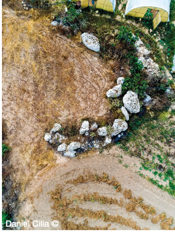 She also carried the Standing Stone of Qala (another village in Gozo) and the stones of Borġ Għarib near the village of Għajnsielem.  #Archaeology31  #Folklore  