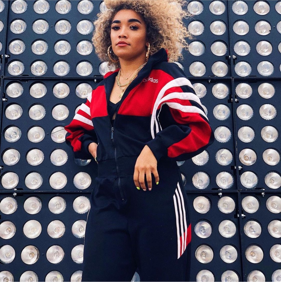 Let's #sharejoy with @ItsEricaCody . 

Pop star and #IrishWomenInHarmony Erica Cody has given us this fierce adidas jumpsuit which she looks fierce in. 

Find out more on our IG is.gd/jCqzAw

#turnbluemondaypurple💜