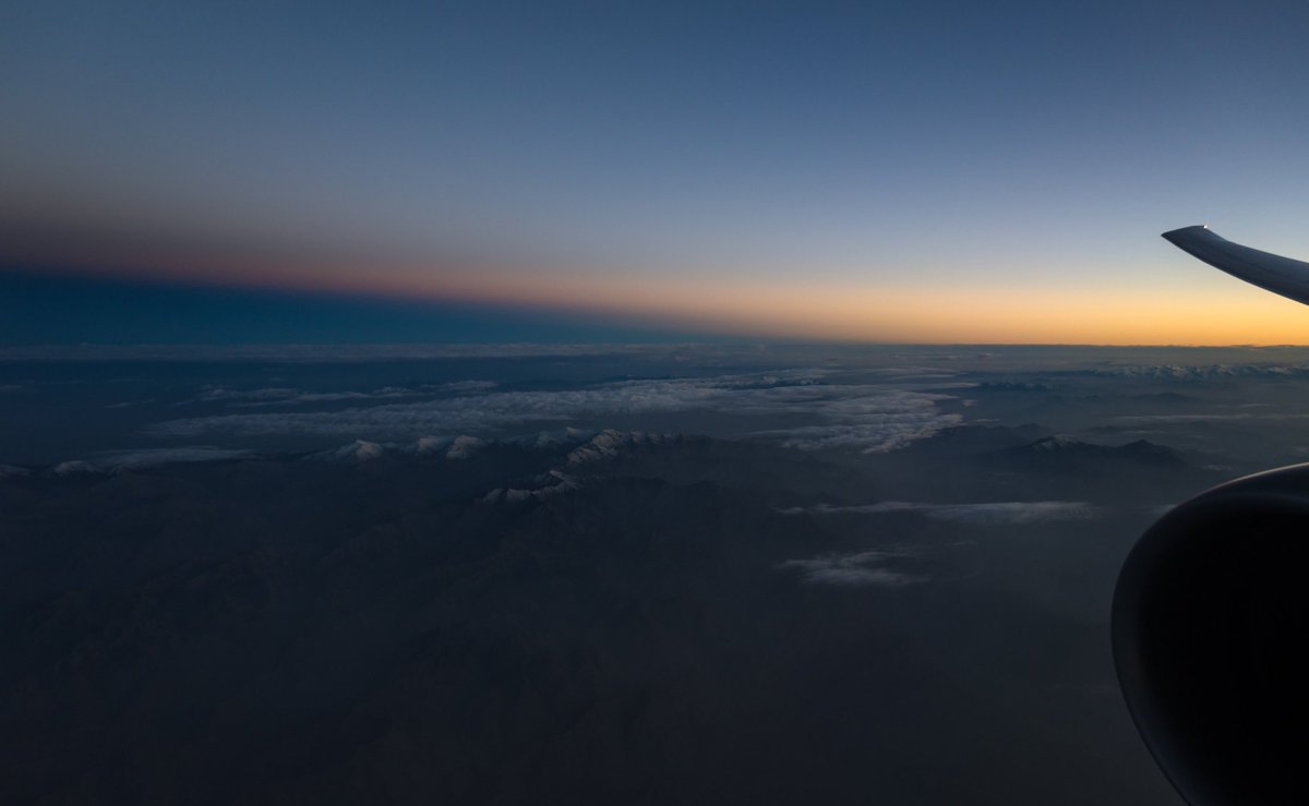 There was much more to see on this Doha-Beijing flight, including (a) the Silkiang & Bualtar glaciers, (b) the peninsula & port of Gwadar, (c) amazing corrugated landscapes, all in Pakistan, & (d) a crisp belt of Venus at sunset later over China. 5/