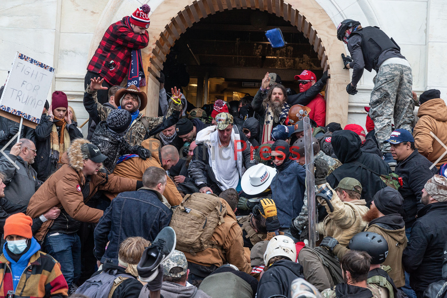  #PinkHatLady  #Bullhornlady