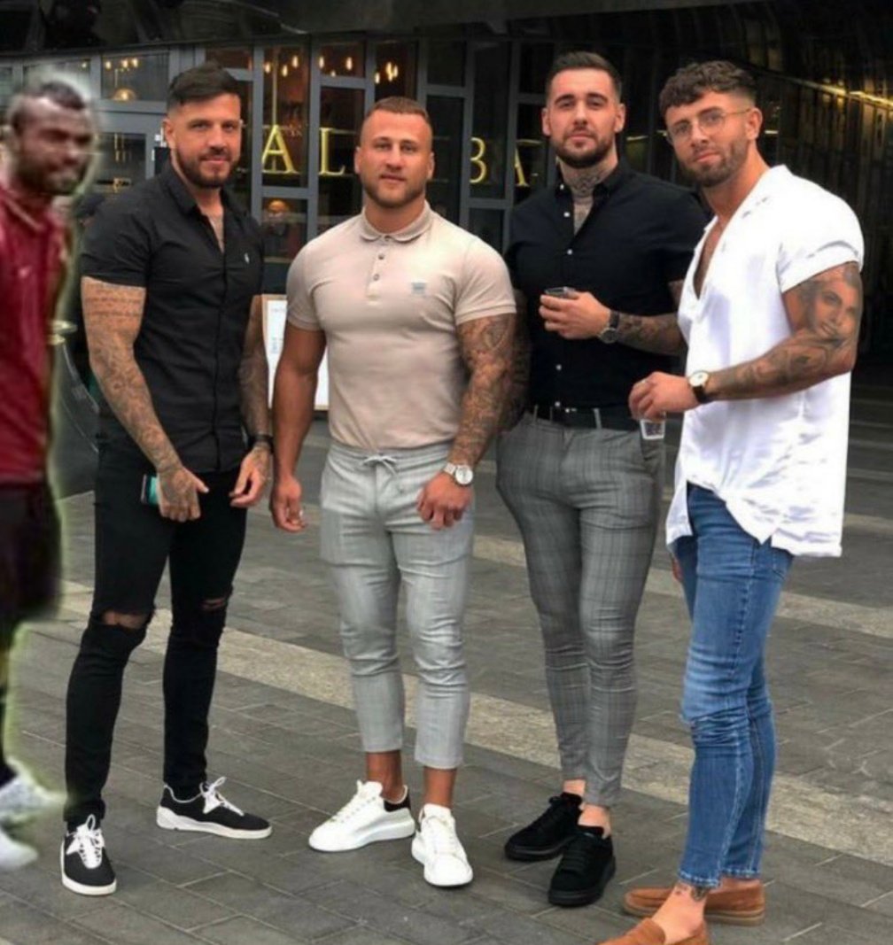 thecactusinn's tweet photo. If you look closely...sure there is a fifth member? π€π΅π #thecactusinnpodcast #shantylads #shantyband #boyband #lads #ladsladslads #ashleycole #roma #football #soccer #viral #memes #lockdownlads #allthelads #PremierLeague https://t.co/5mkUzr9lju