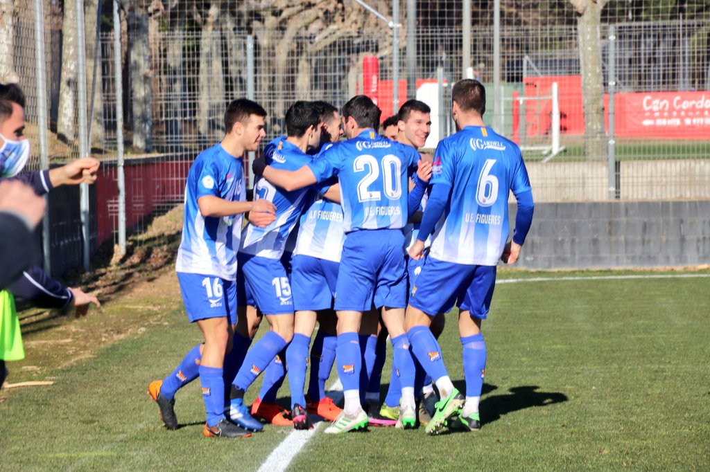 ⏱️ 8' |

🔌 Hem sortit molt endollats i <a href="/PepuSoler/">Pepu</a>, el nostre pitxitxi, ha batut Jona (1') després d'un i contra u amb un xut al pal llarg, a la seva dreta, després d'una molt bona assistència de <a href="/Trevy8/">Carlos Treviño 🇲🇽</a>. Som-hi! 

#GironaBFigueres 0-1
#3div5