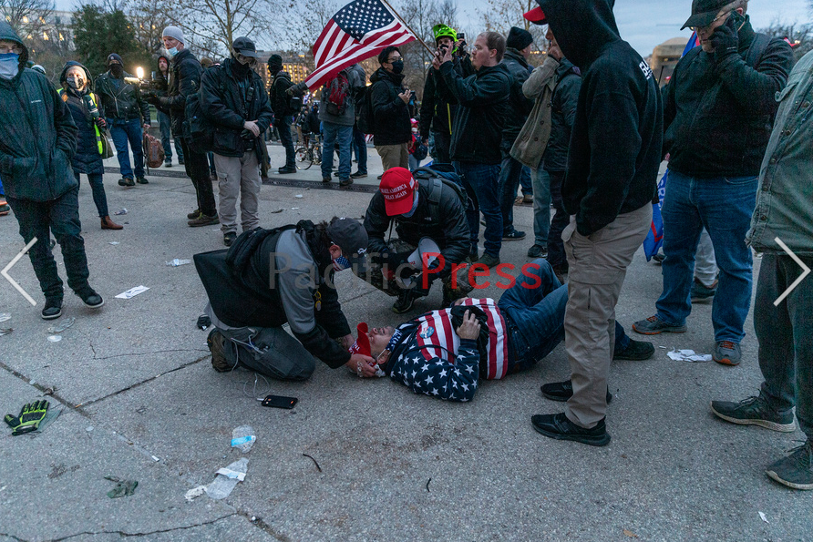 Weapon Trash Can  @DCPoliceDept