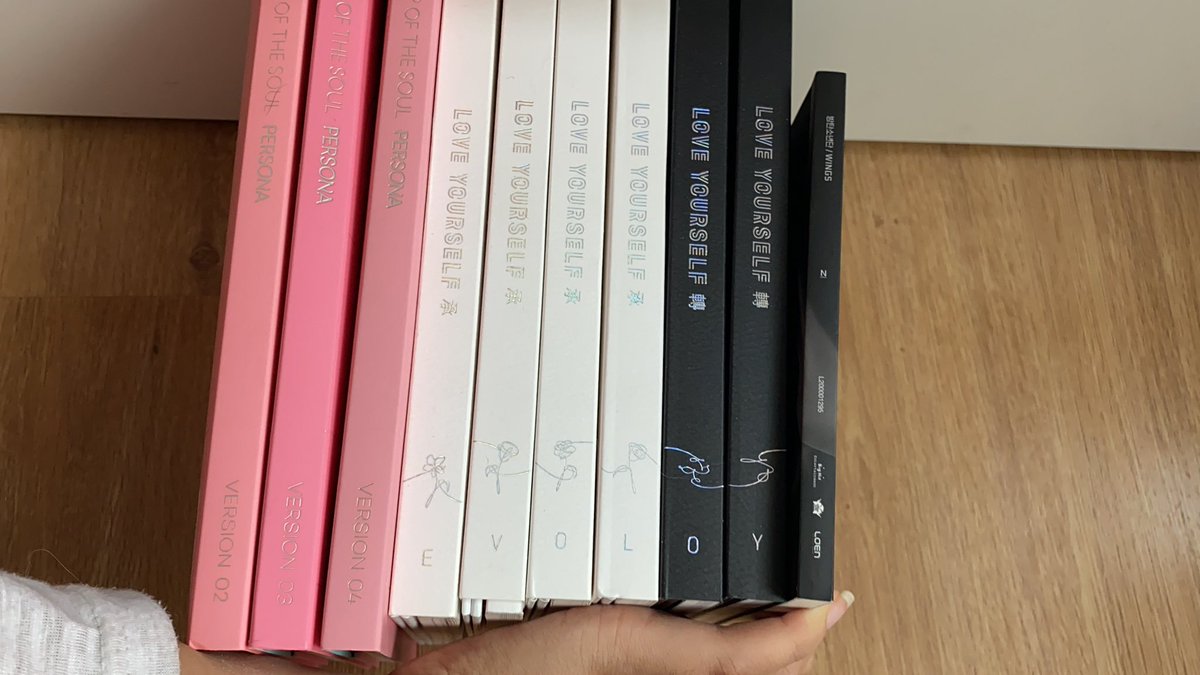 NielDistrictPh's tweet photo. MID JANUARY SALE!!!

BTS UNSEALED ALBUMS COMPLETE INCLUSION EXCEPT PC

Original price: 350
SALE Price: 290 php

DOP: 7 DAYS AFTER ORDER!

Reply 'Mine + album + version'

#NDPSaleItems https://t.co/uuEZBy1Agp