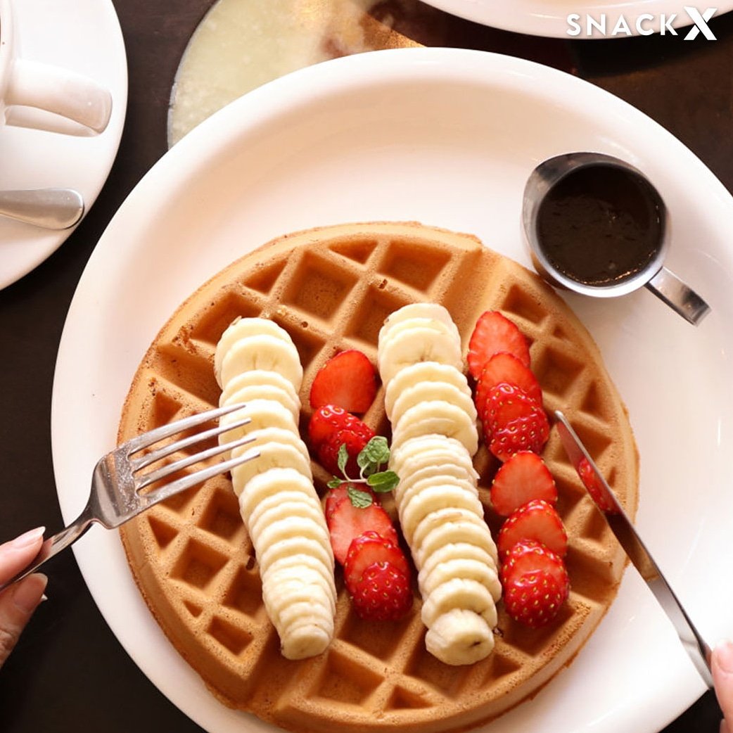 snackxindia's tweet photo. Waffles are just like pancakes with hashtags.

#snackx #snackxindia #fooddeliveryservice #freehomedelivery #waffle #wafflelove #waffles #wafflelover #nutella #nutellawaffle #chocolate #chocolatewaffle #lovewaffles #dessert #lovedessert https://t.co/LSIy2bK6MG