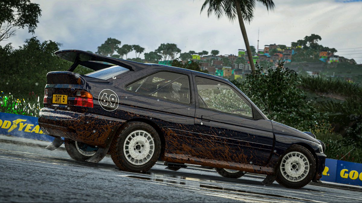GRIZZLY_VP's tweet photo. Dirt 5 photo mode is gonna take some getting used to, but its pretty damn good none the less
@dirtgame @Codemasters https://t.co/Lta24djrQ4