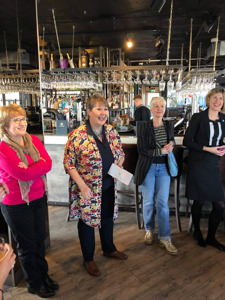 NorfolkTweetup's tweet photo. Great Times #networkingwithfriends @brendagostling @TheDuckorator @twiglet81 hosted by @RooftopNorwich https://t.co/ZwcPxLT7Ft
