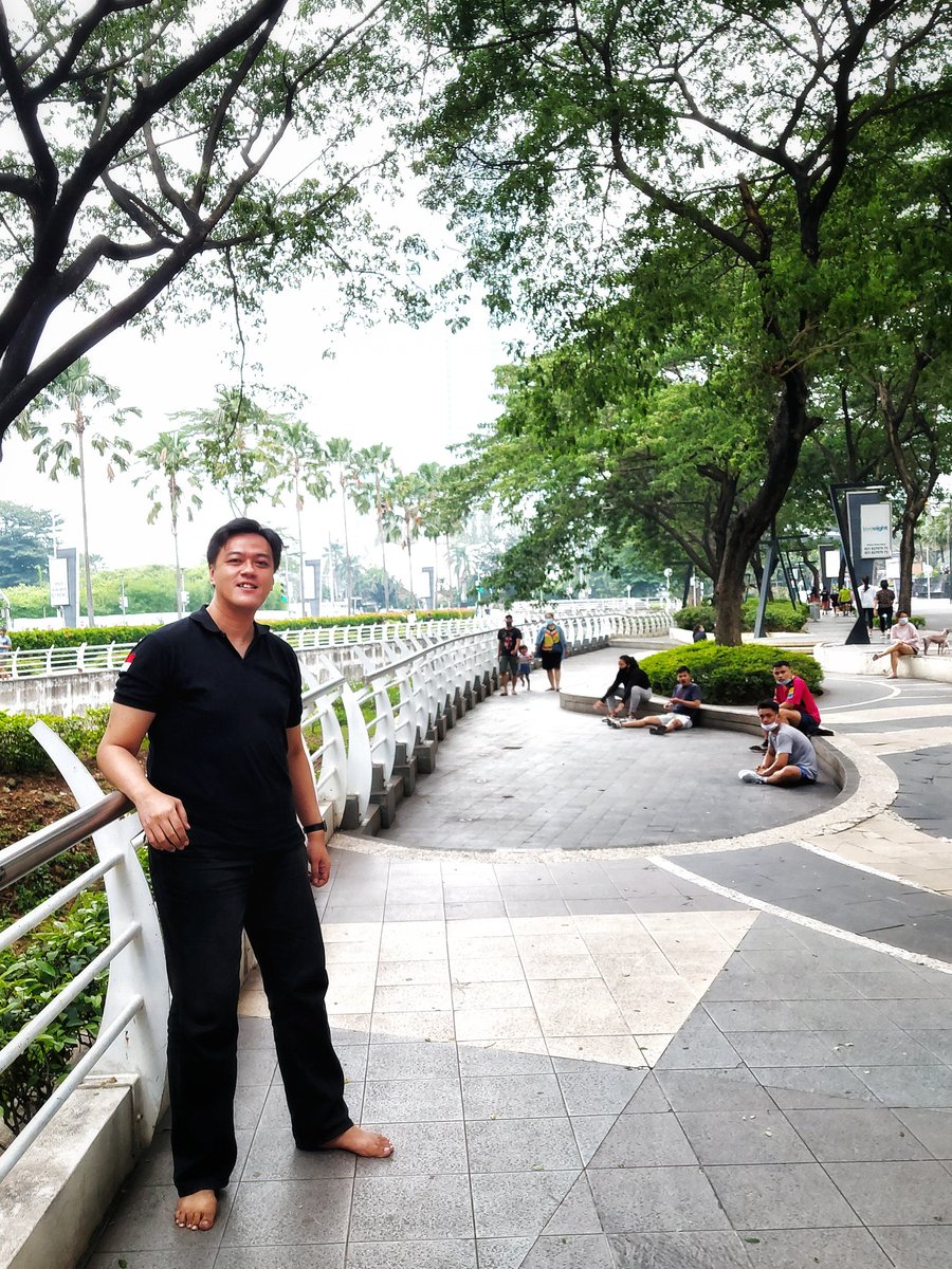 TarotDarma's tweet photo. Mudah-mudahan berhasil. Doakan ya.
Terima kasih.
NB. Saya semakin langsing. Dari 104 kg turun 96 kg. Berkat diet nasi.
#Belajar
#Berbagi
#SolusiTarotDarma
#KomunitasTarotJakarta
#BloggerJakarta https://t.co/qienwTGexa