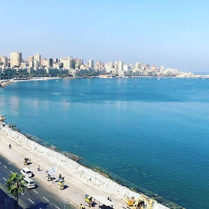 AElrwby's tweet photo. مدينه صالحه للاحلام #اسكندرية https://t.co/NfWVviMWxp