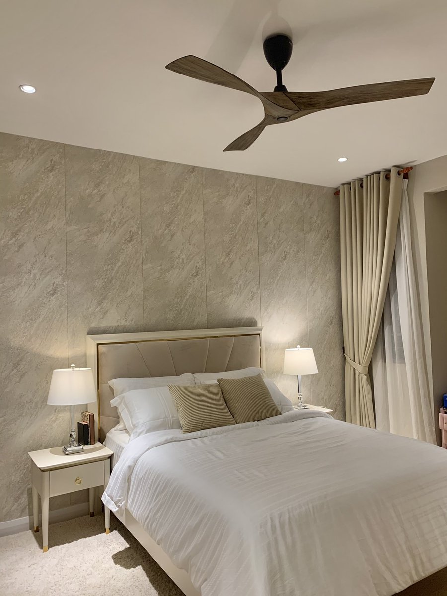 nurinafiqaaah's tweet photo. Nurin'd deco part 1 - Our bedroom 

          Before                          After https://t.co/miy5i4RwYz