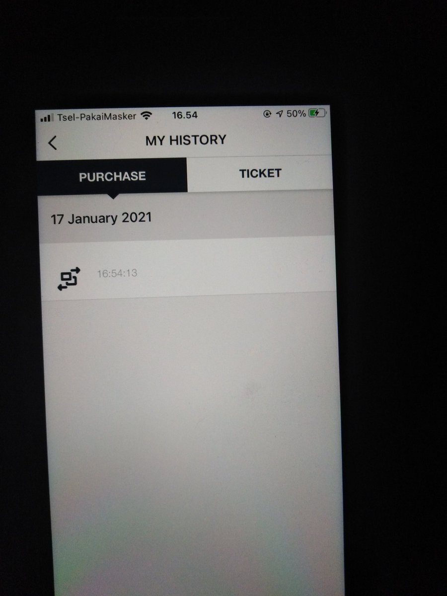 sarahoya's tweet photo. @simPATI aku isi kuota dari pagi sampe sekarang kenapa blum terisi ya? Tapi saldo udah berkurang. Udah di email ga bales, call center ribet ga bisa di hub https://t.co/t6YFfk5z6P