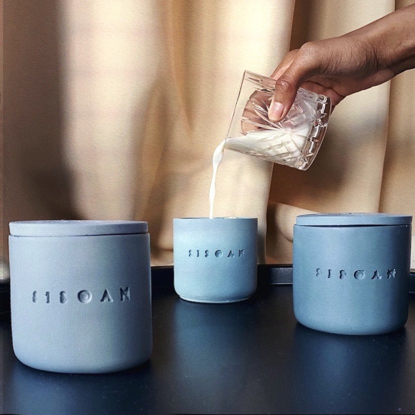 sisoanscent's tweet photo. Our new scent is now LIVE on our website (you can use the link in our bio!) 

These are in a lovely palette of Powder Blue, Light Grey and Dark Grey but stock is limited so hurry to purchase our most dreamy and relaxing candle yet! 💙 #shopsmall #giftideas #SmallBusiness https://t.co/vJjDe5sRxx
