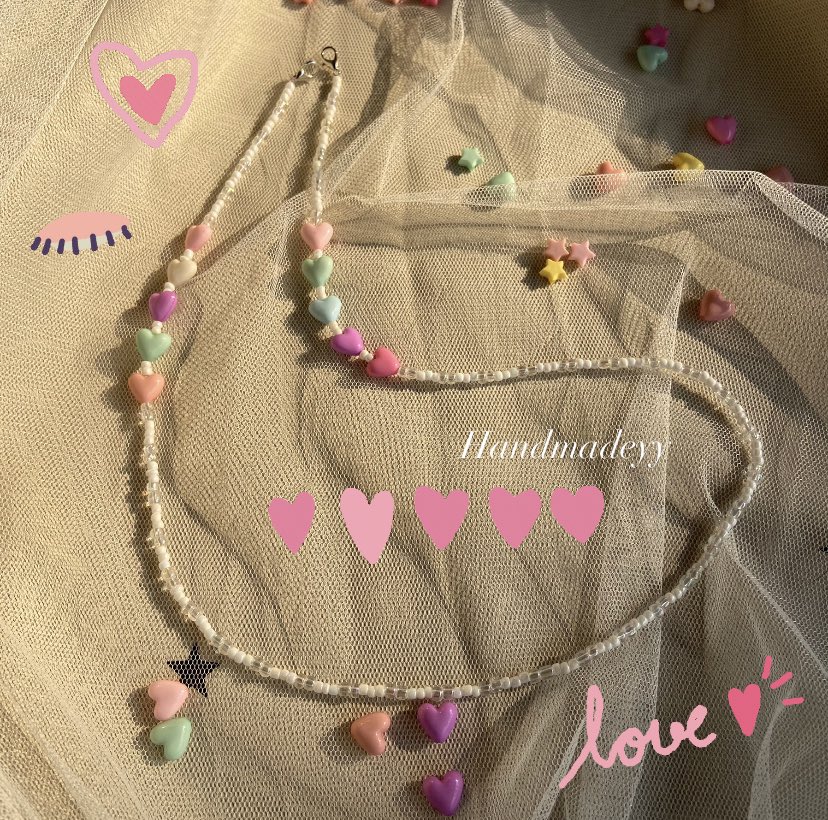 handmadeyy's tweet photo. สายคล้องหน้ากากอนามัยเส้นละ 100 บาท💗💗 รวมส่งลทบ.
#สายคล้องแมสลูกปัด #สายคล้องแมส #โควิดระบาด #โควิด19วันนี้ https://t.co/X0GkquYTWl