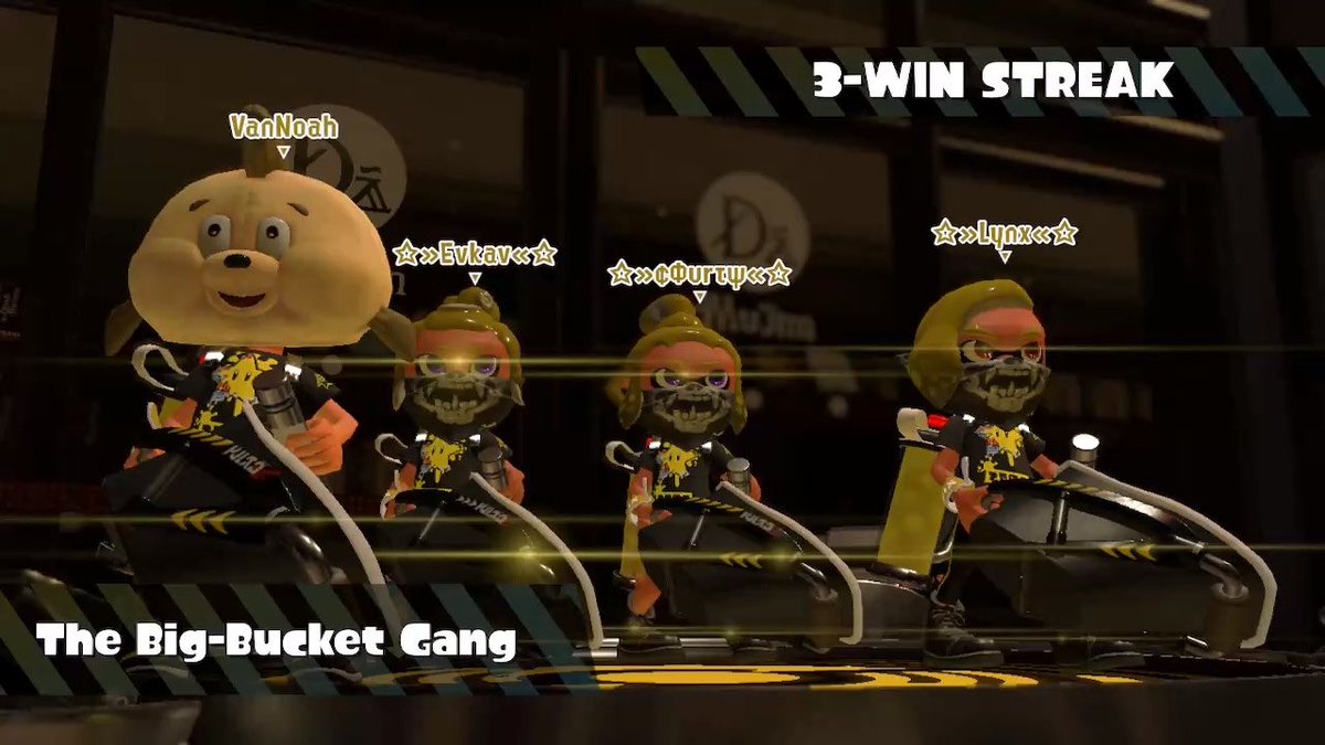 evkav_thewraith's tweet image. We thought it’d be fun to all use bloblobbers but then we were up against Team Mush! 😱 Brought it home with the bubbles though 🎉 #Splatoon2 #NintendoSwitch #Splatfest #TeamSuperStar