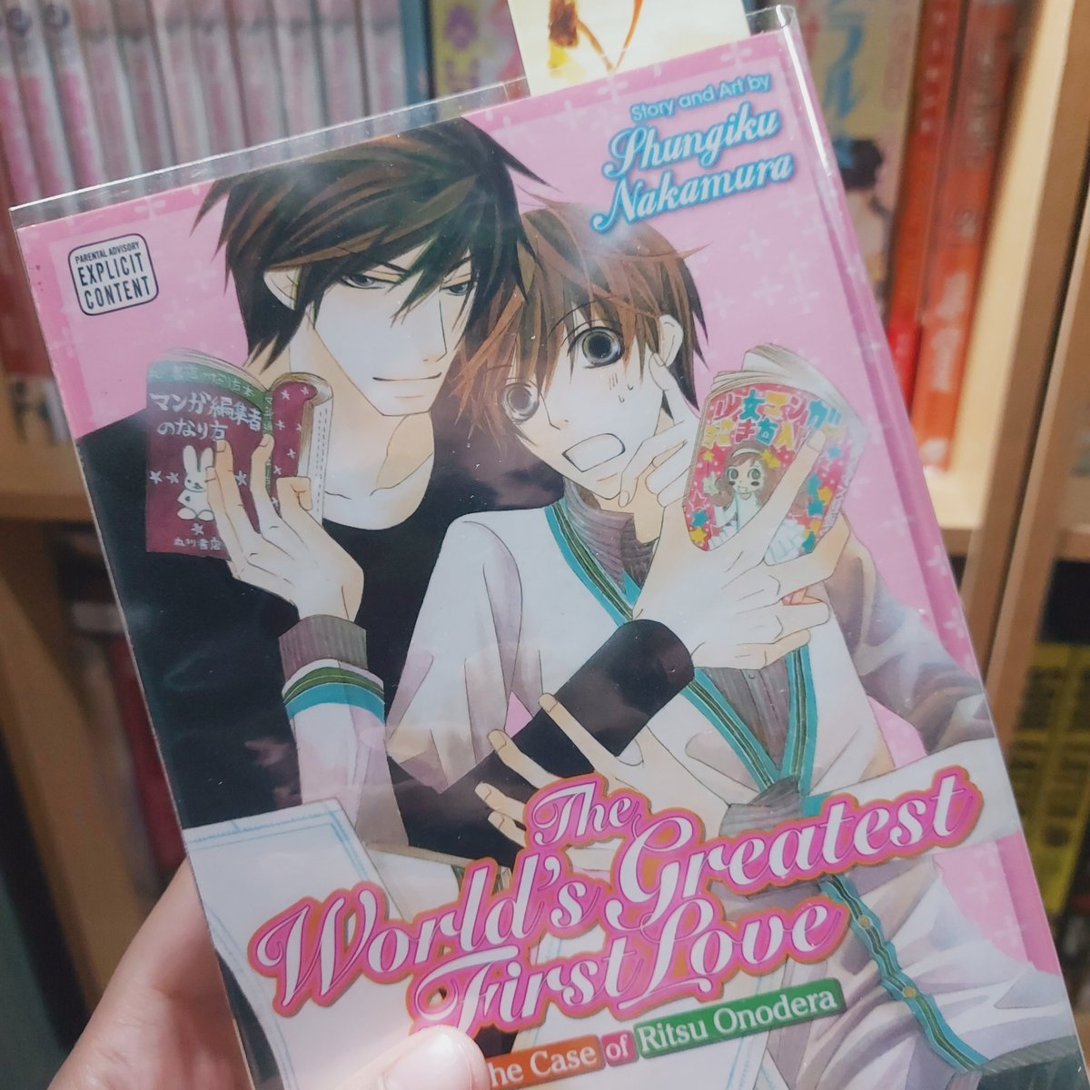 searchinsunsets's tweet photo. Finally got to finish The World's Greatest First Love Vol.1! This #manga brings back so many memories of high school. 

Onto Volume 2 now 🥰

#searchingsunsets #theworldsgreatestfirstlove #sekaiichihatsukoi https://t.co/tgLr1ZYu1B