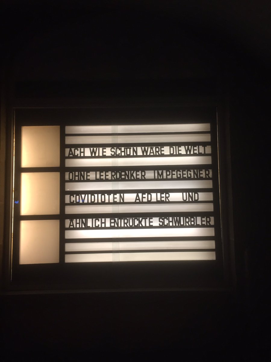 Das Babylon-Kino um die Ecke bringt’s auf den Punkt. #fuerth1701 #fue1701