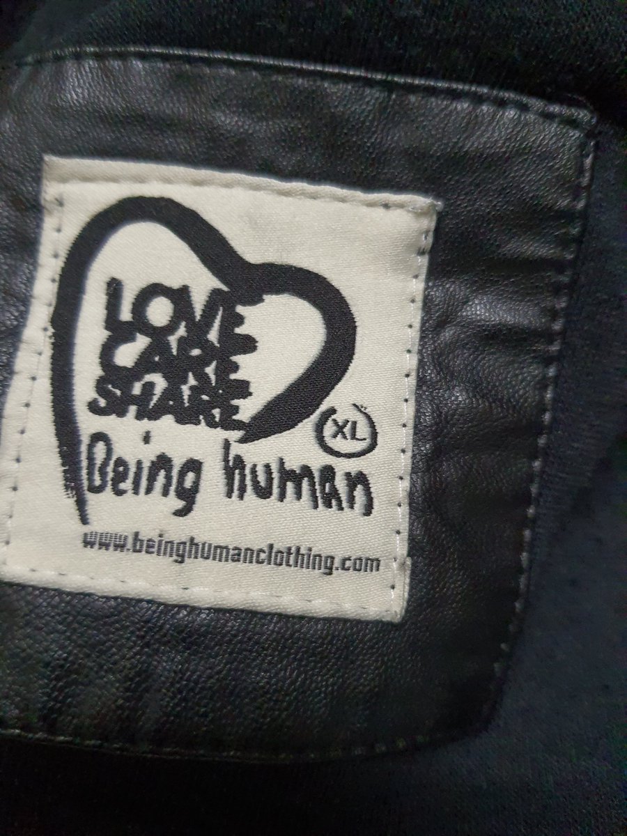 yourspacific's tweet photo. @bebeinghuman @BeingSalmanKhan Dear Team...sharing some pics of my jacket...purchased with my hard earned money...never thought of present condition...please help and support https://t.co/Ii59NLKPa2