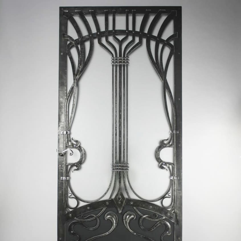 Collaboration I did with <a href="/RMHIronWorks/">Richard Hillam</a> my #artnouveau #design and beautifully made by #richardhillam