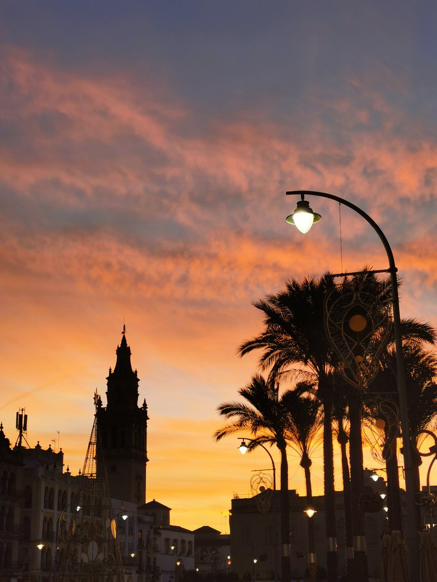 Pedrogonmar's tweet photo. Atardeceres... 😍 https://t.co/ZmexEByztz
