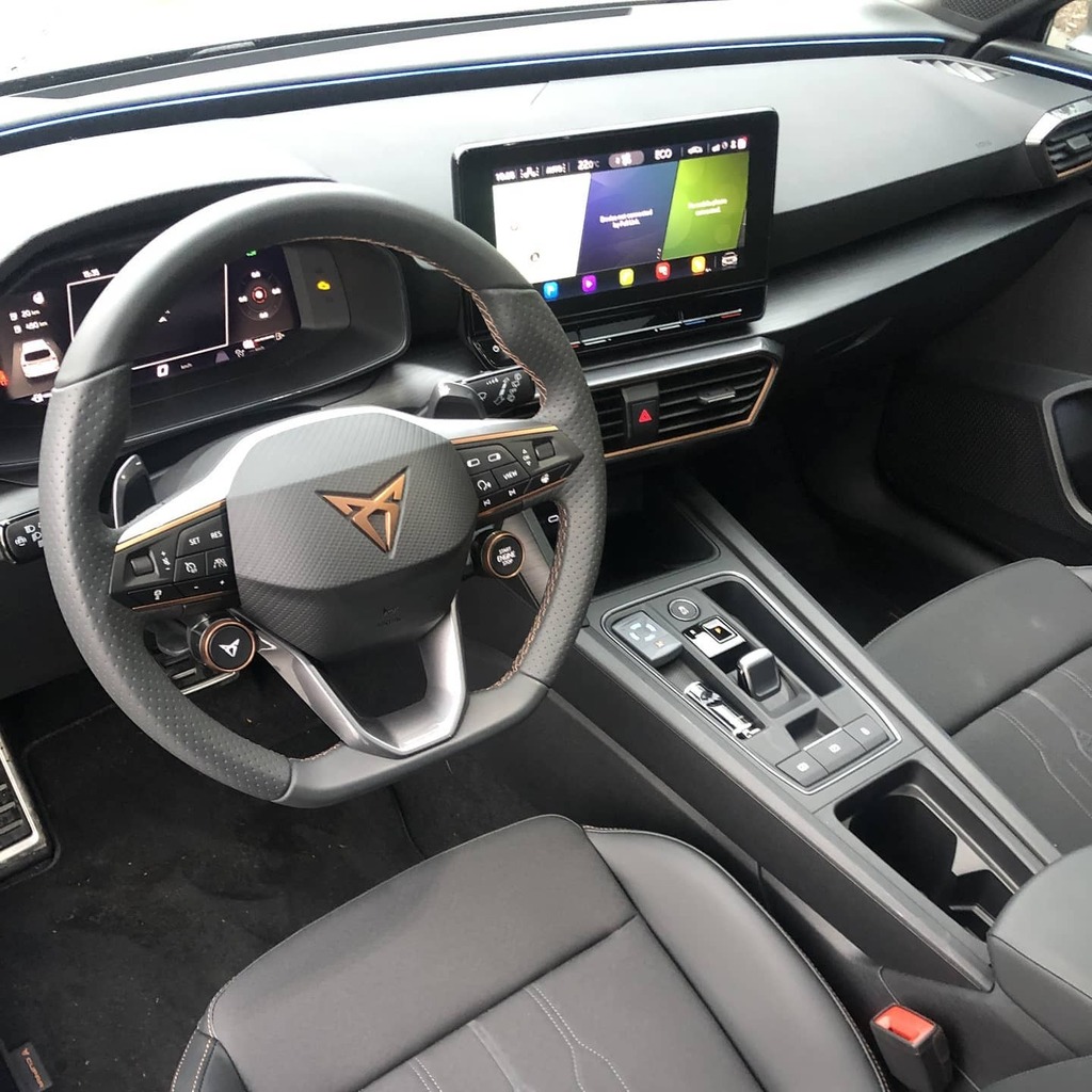 autogefuehl's tweet photo. How do you rate the Interior of the Cupra Leon? 😊
#ad #anzeige #leon #cupraleon #cupra #seatcupra #cupralove #cupralovers #cuprasport #cupraracing #leoncupra #seatleoncupra #cupraclub #cupraclub_uk #cuprafans #cupraeracer #cuprafr #cuprafamily #cuprafun #ibizacupra #cupraat… https://t.co/VzMNaKB2IA