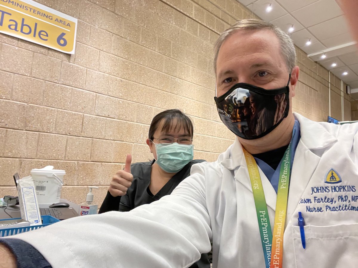 jasonfarleyJHU's tweet photo. ⁦With ⁦@JHUNursing⁩ faculty ⁦@NLukkahatai⁩ volunteering in the #COVID #vaccine clinic.  ⁦#NurseTwitter - it’s time to mobilize the #nurses of the US! ⁦#100dosesin100days  @AACNursing⁩ ⁦@AAN_Nursing⁩ ⁦@ANANursingWorld⁩ ⁦@ANACnurses⁩ https://t.co/mUM5GAE2O3