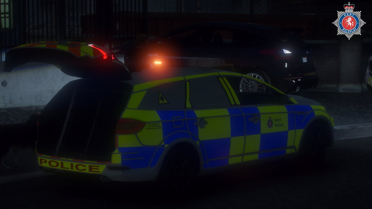KRPC_TacOps's tweet photo. Vehicle failed to stop for RPU. Offenders decamped in the Jamestown Street Area. SD25 Called in to conduct an area search with PD Oscar. 

Both offenders found in the Davis Area after being tracked by the land-shark PD Oscar. Great work from all!

#Fictional #KentRPC #13995DSU https://t.co/Mu4AUFc091