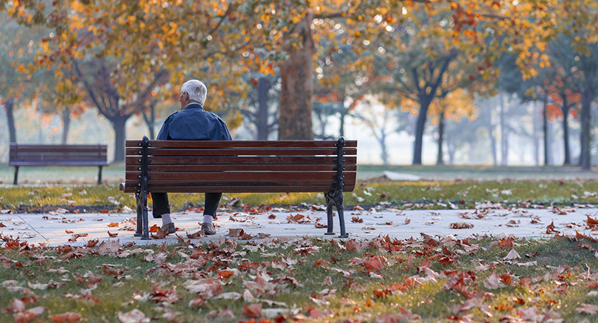 WorcesterState's tweet photo. Pandemic loneliness is real.
For older adults, it's been really real.
Thanks to a grant from @cmaaging, the Urban Action Institute is fighting back against isolation & connecting our students with Worcester's elderly population.
Read More: πhttps://t.co/NDhTqpCCag https://t.co/fwuhuEq03F