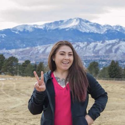 Ang_MagentaOG's tweet photo. The brunette is in da house 😝#NewProfilePic https://t.co/Fh3V6Qsq6l