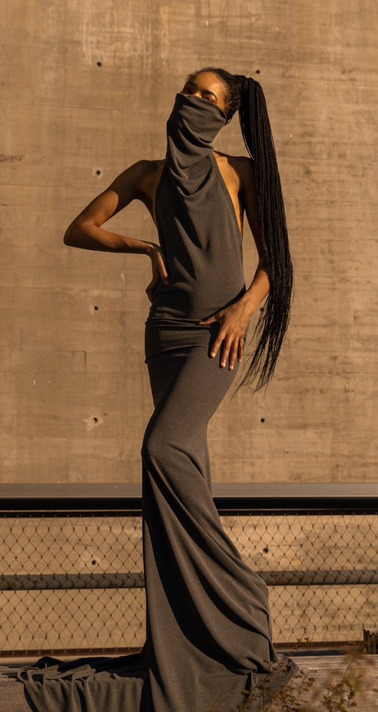 StyleLab323's tweet image. Don't be afraid of #grey areas therein lies your #truth #virtue #abound #limitless #model @afroshad #photo @gh0s7.port @StyleLab323 #create