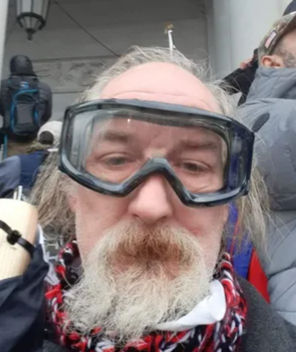 CAPITOL RIOT ARREST UPDATE:*Vaughn Allan Gordon, who wore goggles to the riot, is charged in Louisiana.*FBI says Gordon posted a of himself with the caption: "Live inside the Congress building. It was worth the tear gas.”*He’s 54 and lives in Lafayette. https://www.theadvertiser.com/story/news/local/2021/01/14/lafayette-man-arrested-involvement-attack-u-s-capitol/4167688001/