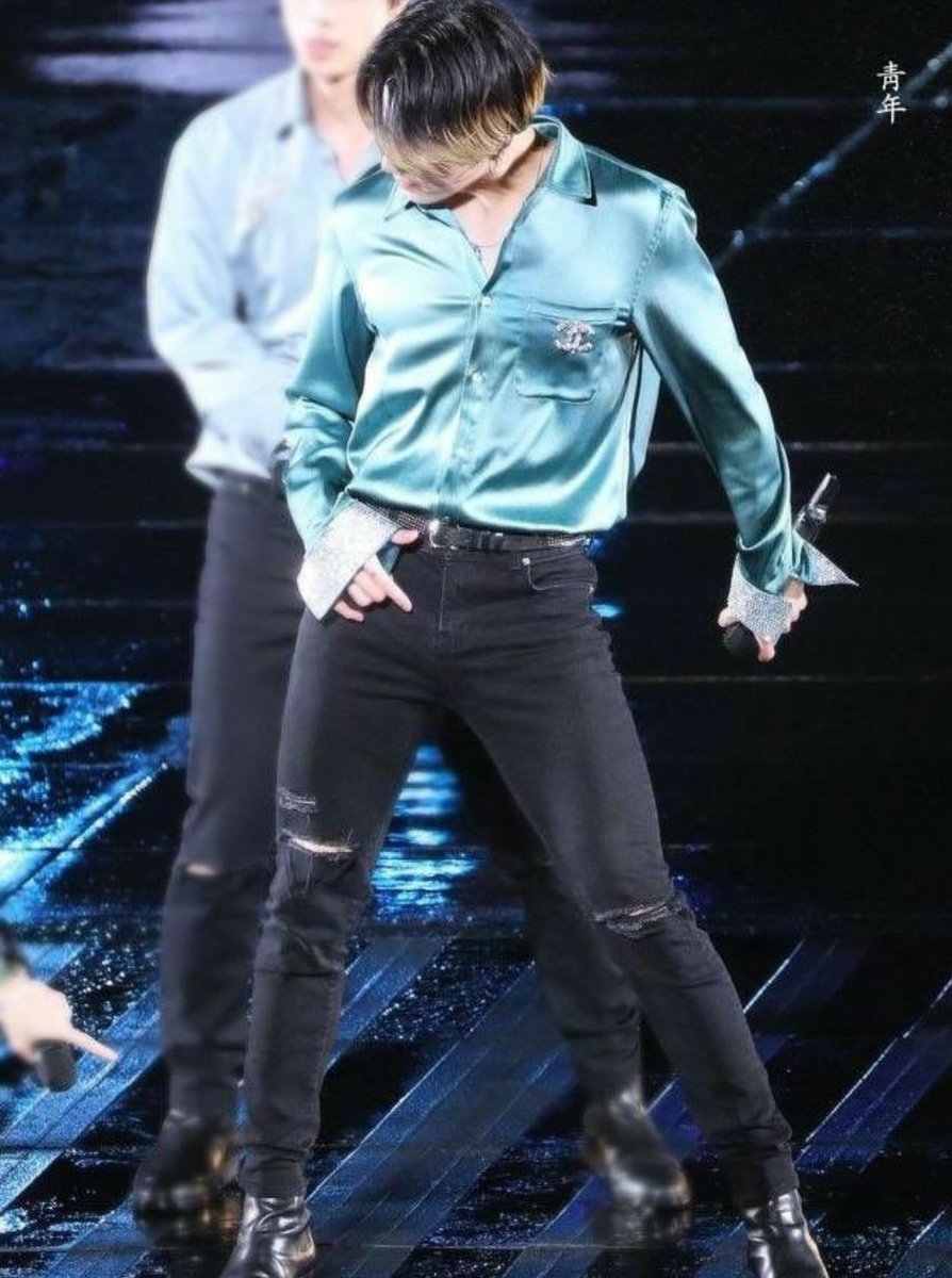 Jeon Jungkook having the Sexiest thighs —a thread bc you can't relate with him
