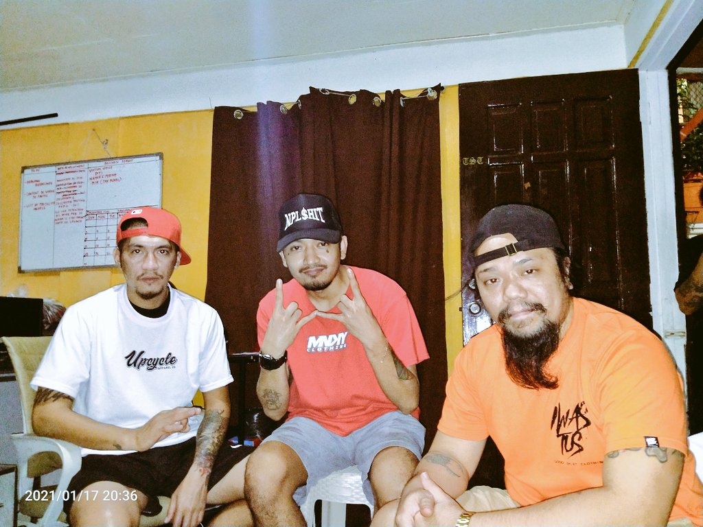 MarkDConcepcion's tweet image. Satin ang gabi - Schizophrenia
Yakapin mo ang umaga - Schizophrenia

#HarlemTY
#JuanLazy
#MarkD

#PasigueñoHiphop
#R1chGangEnt
#BGSKN