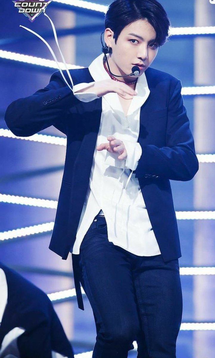 Jeon Jungkook having the Sexiest thighs —a thread bc you can't relate with him