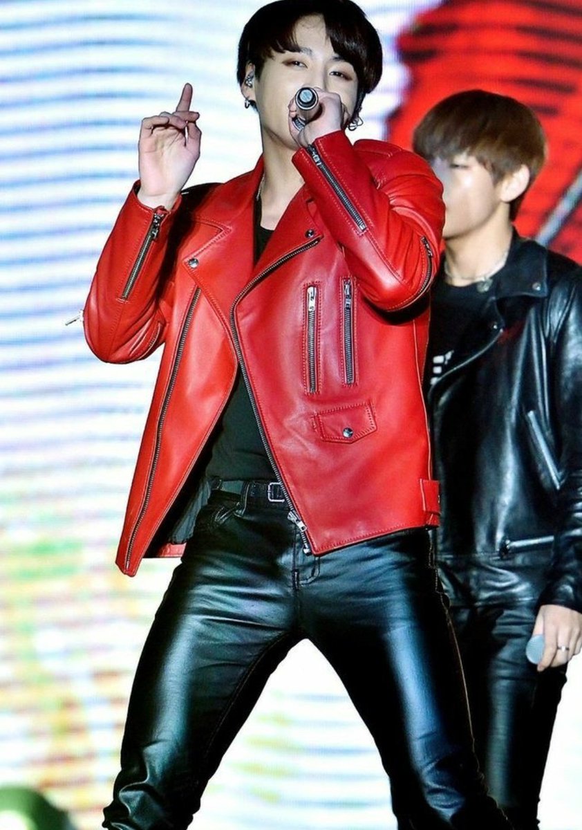 Jeon Jungkook having the Sexiest thighs —a thread bc you can't relate with him