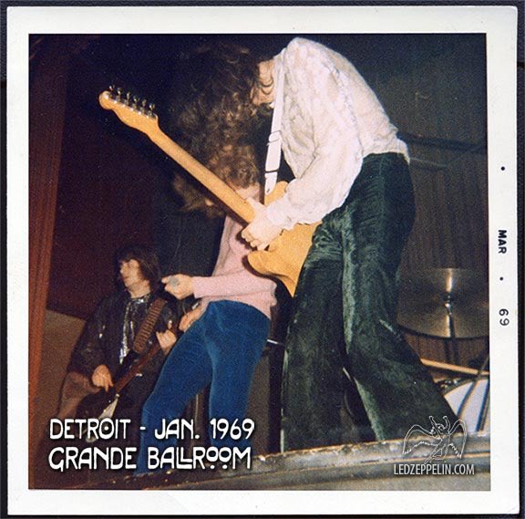 LedZeppDay's tweet photo. ... https://t.co/cKWacJ0RkA