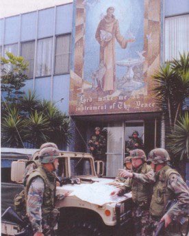 3/ When I was in the Marines we were called to LA for the riots. We couldn’t carry ammo. All we had were empty M16-A2s and our humvees.  http://www.militarymuseum.org/HistoryKingMilOps.html