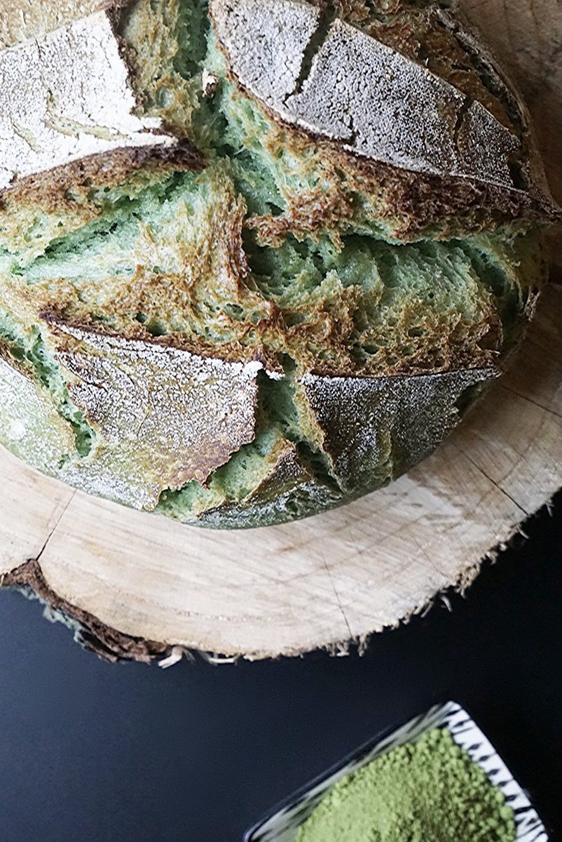 AmEsstisch's tweet photo. 抹茶 [ma.tɕa] x Sauerteigbrot 🍵 Zwei Lebensmittel mit einer jahrhundertealten Tradition und Esskultur. #matcha #schönenSonntag #Japan #brot #sauerteig #Food #foodblog https://t.co/YOpZrbOt4l