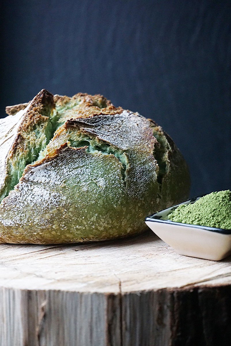 AmEsstisch's tweet photo. 抹茶 [ma.tɕa] x Sauerteigbrot 🍵 Zwei Lebensmittel mit einer jahrhundertealten Tradition und Esskultur. #matcha #schönenSonntag #Japan #brot #sauerteig #Food #foodblog https://t.co/YOpZrbOt4l