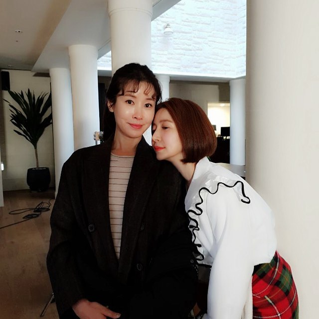 mixed pictures of them just cause