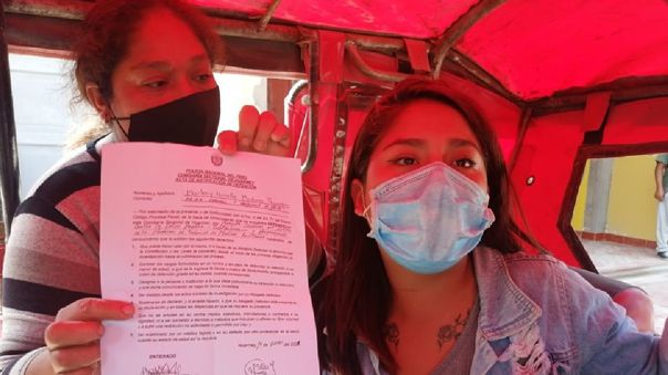 🔴 Áncash: Joven cumpleañera que fue fotografiada junto a su torta denunciará a los policías que la intervinieron. 

▶️ rpp.pe/p/1315509