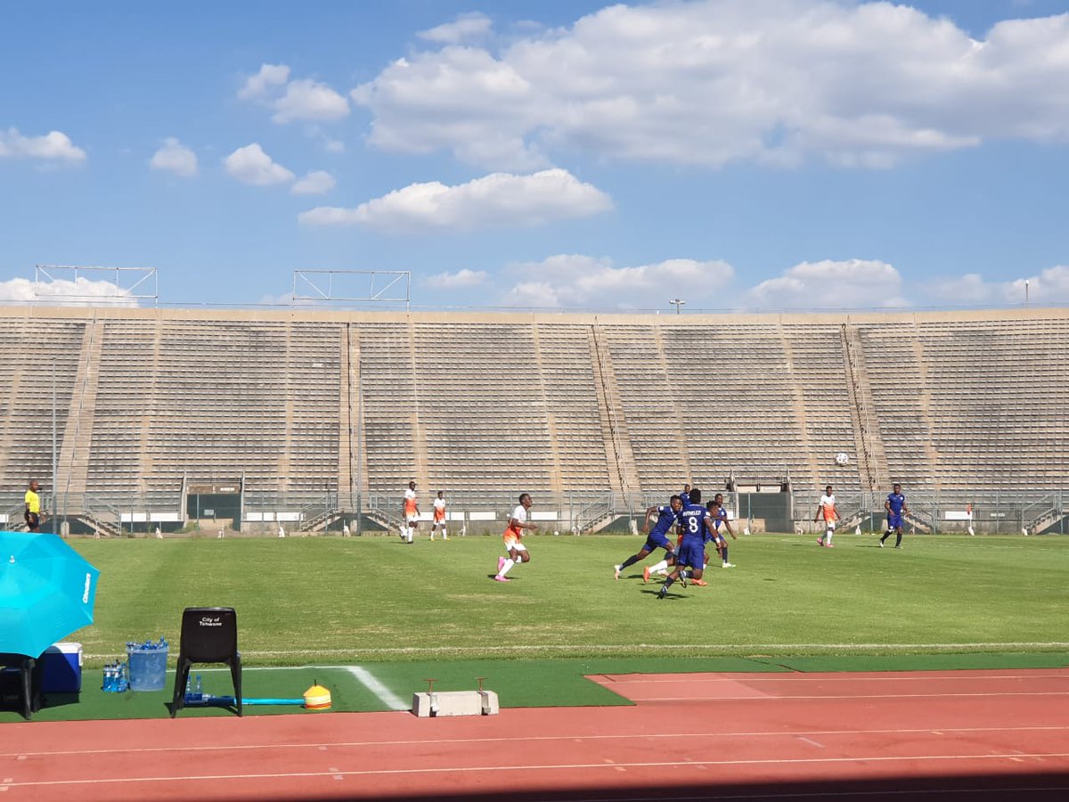 ptacallies_fc's tweet photo. @Half time
Callies 0- 0 Polokwane City https://t.co/xQ7EFe0vHa